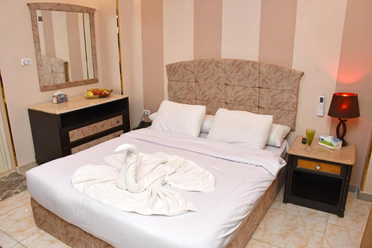 Nun Pyramids Hotel Kafret el-Gabal 객실 사진